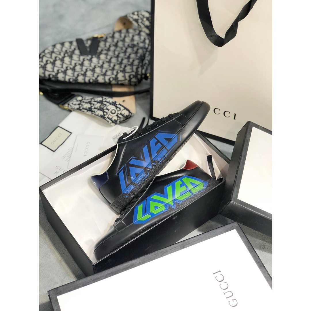 Ezyycart Bags MO-GCI Ace with loved black Sneaker 102