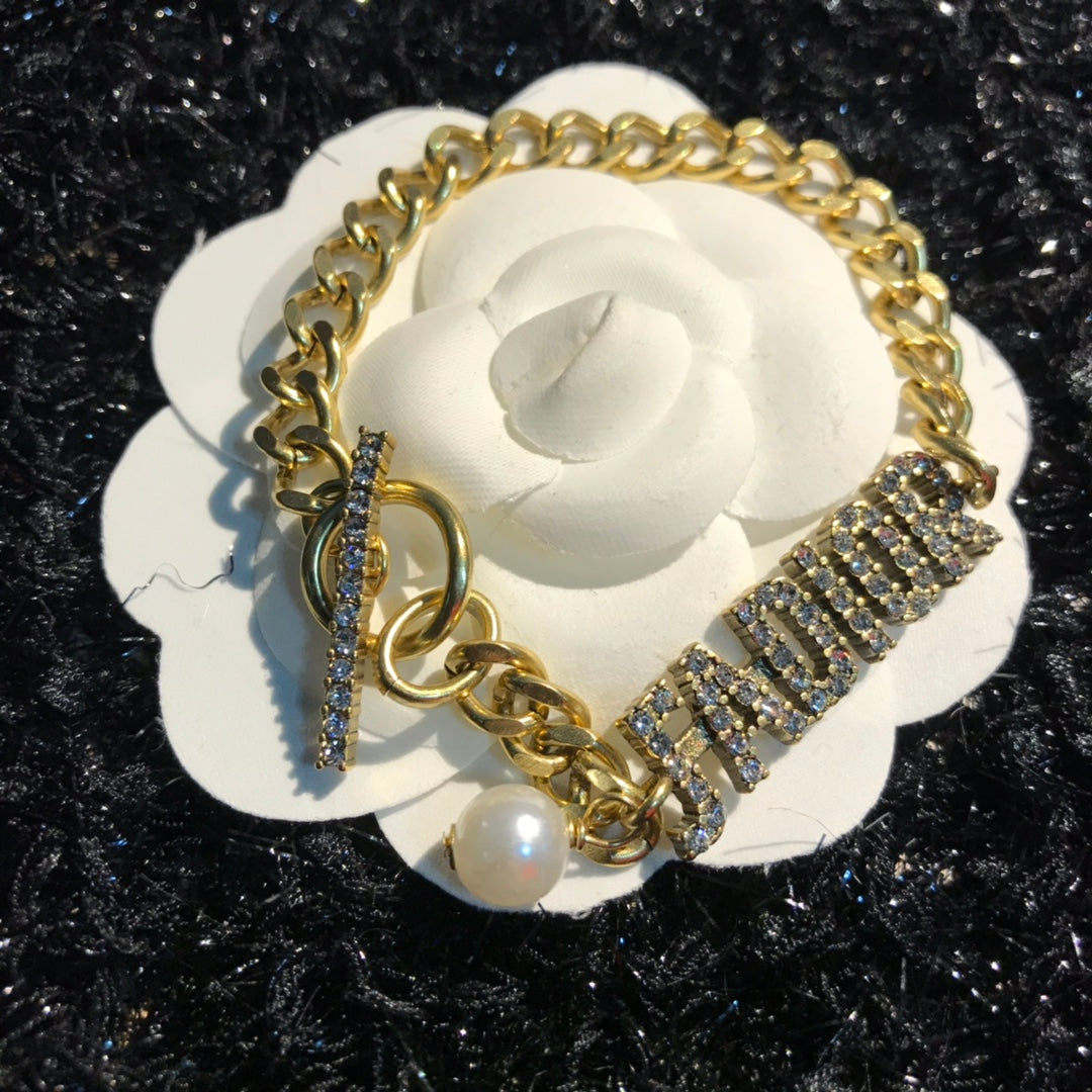 Anum Bags Necklace DIR012