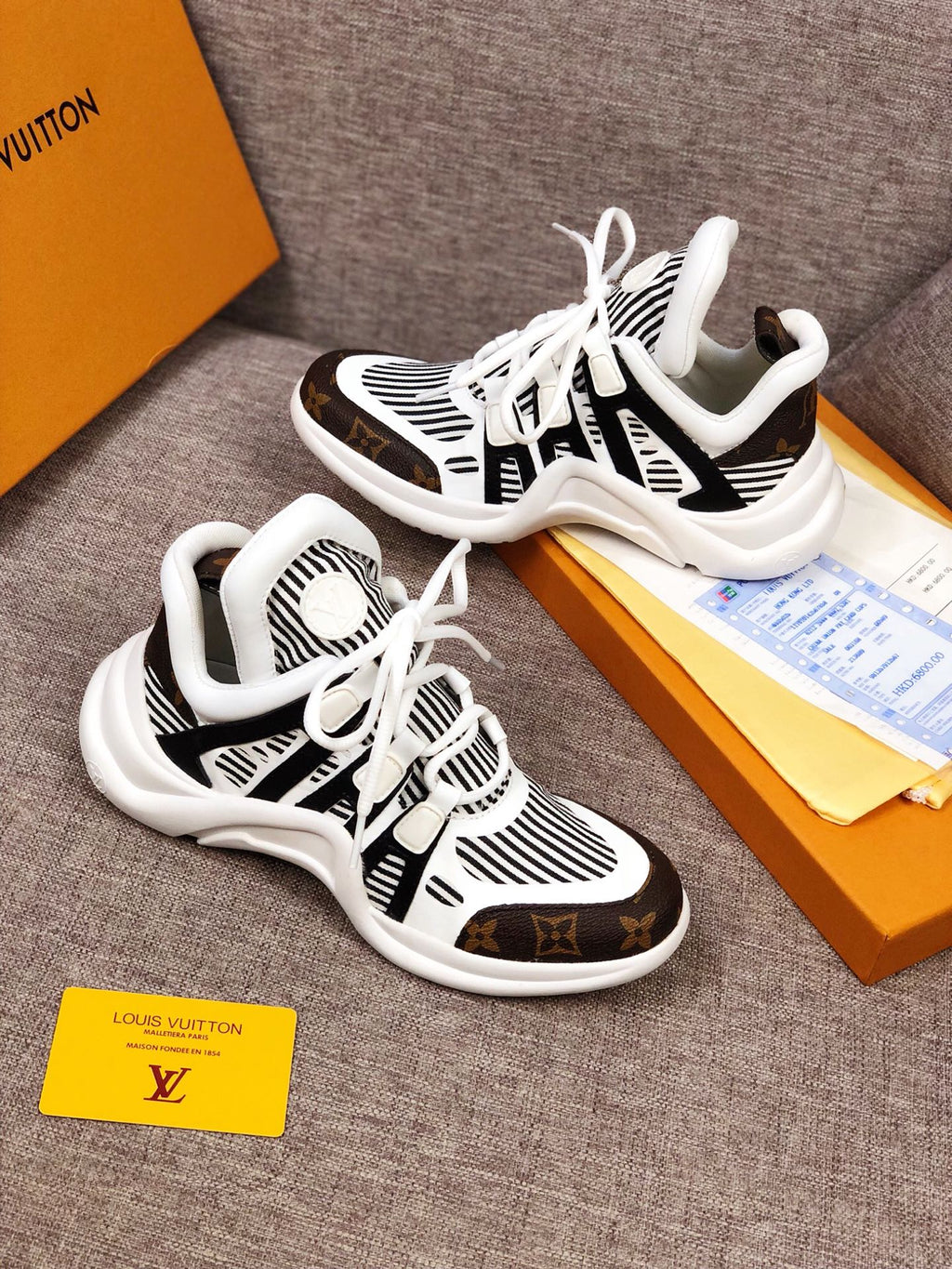 Anum Bags LUV Archlight Black White Sneaker