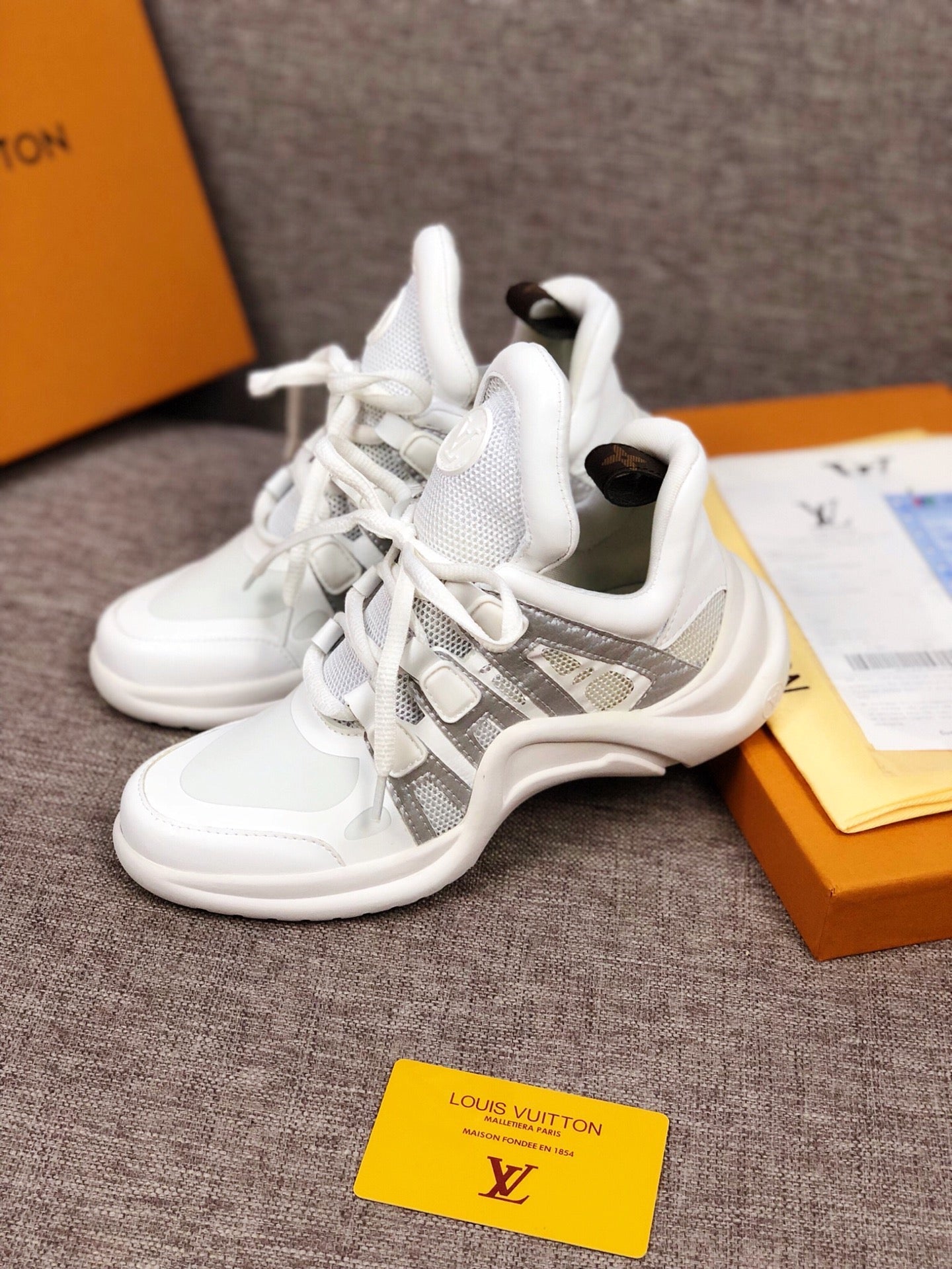 Anum Bags LUV Archlight White Sneaker