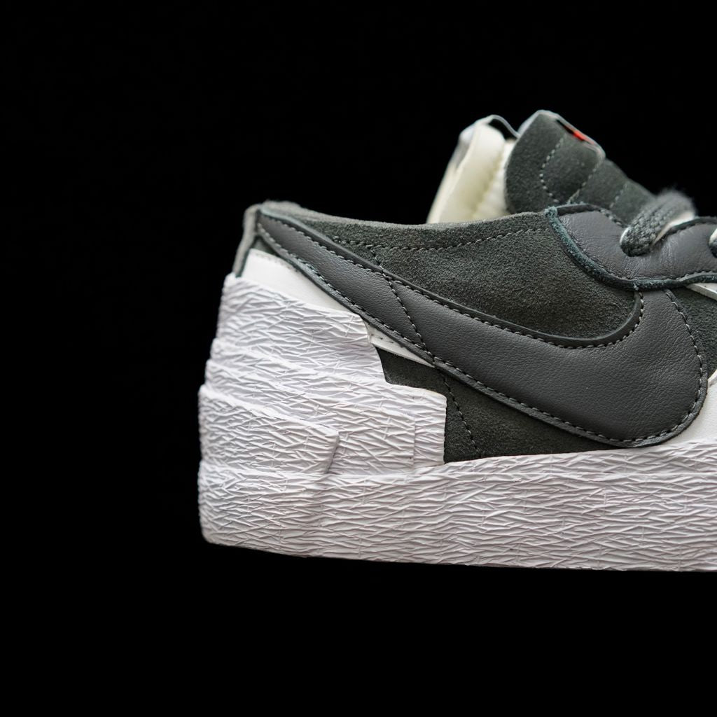 Ezyycart Bags Sacai x Blazer Low Black & White