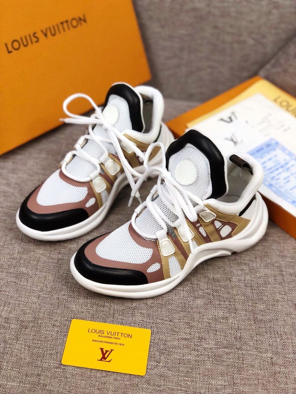 Anum Bags LUV Archlight Brown Black Sneaker
