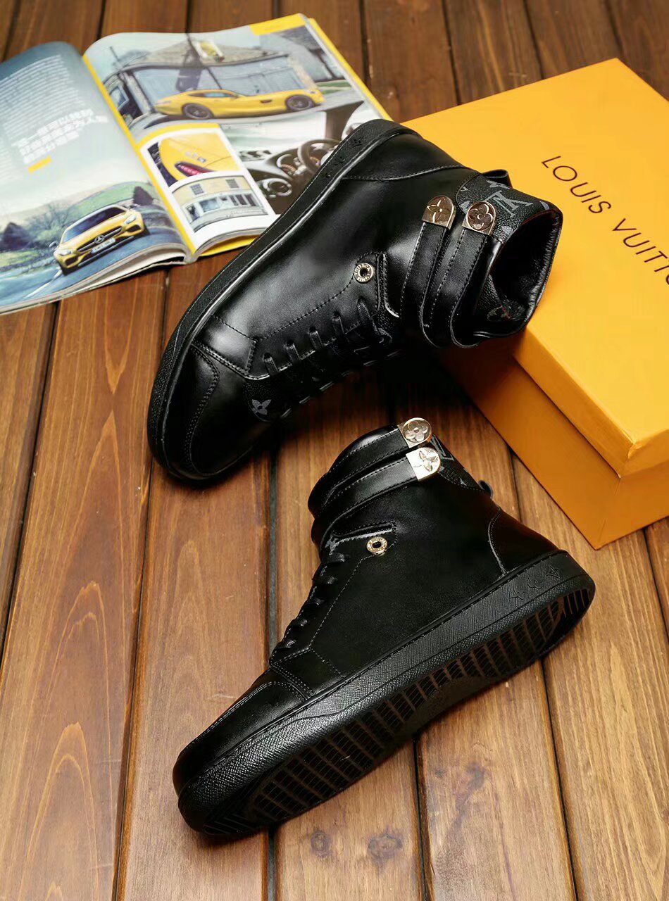 Anum Bags LUV HIgh Top Black Sneaker