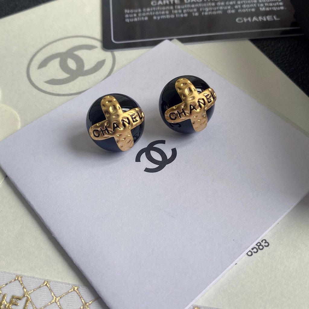 Anum Bags Earring CHL 004