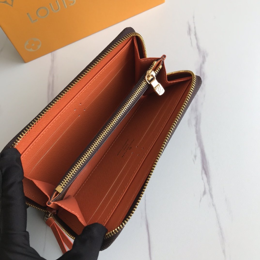 Ezyycart Bags Wallet LUV 017