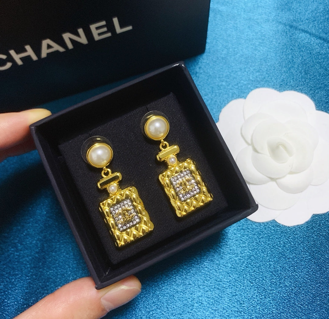 Anum Bags Earring CHL 071