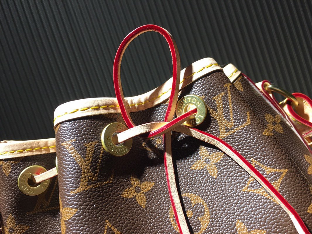 Anum Bags Elite Carryalls