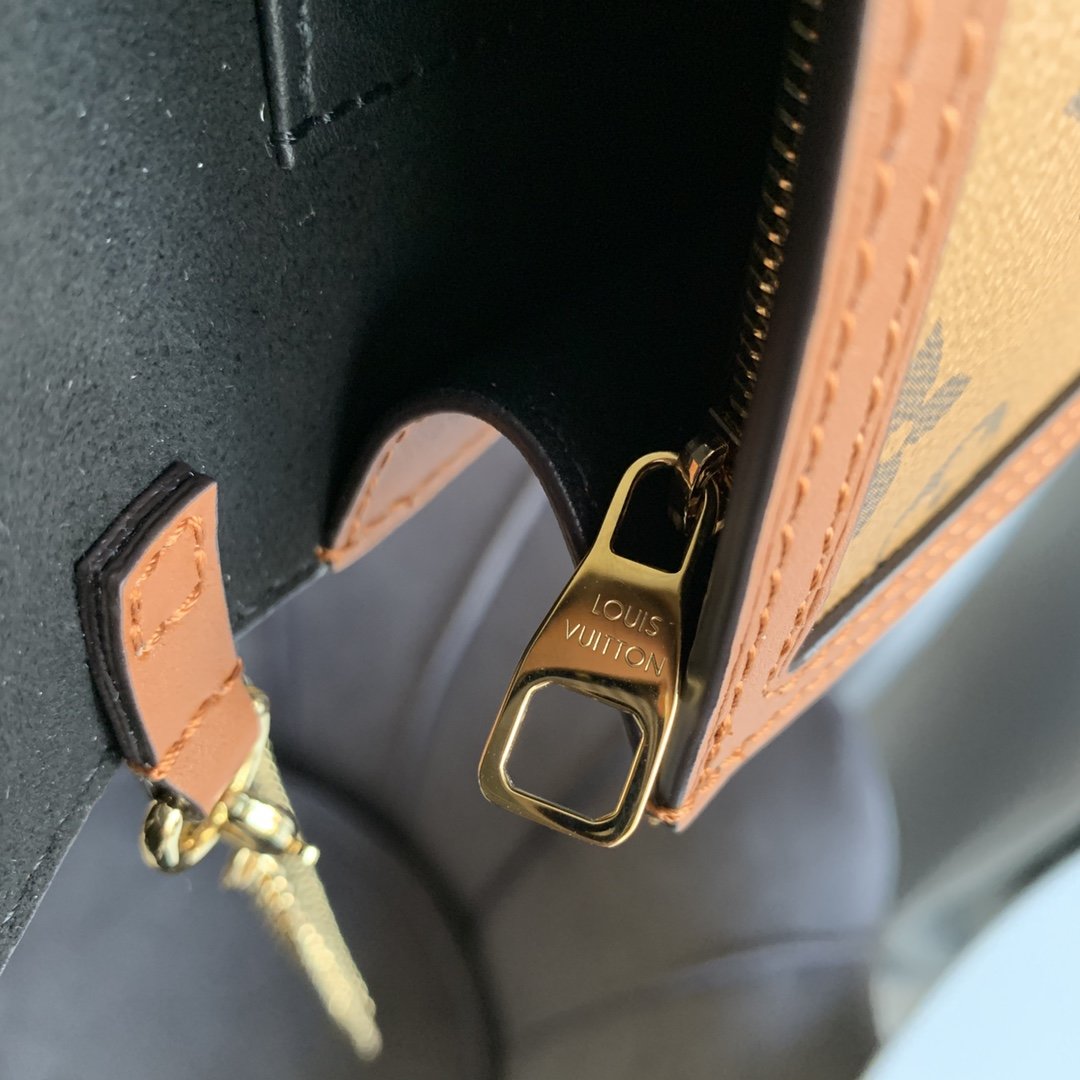 Anum Bags Elite Carryalls