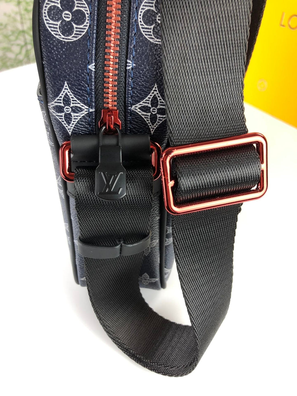 Anum Bags Elite Carryalls