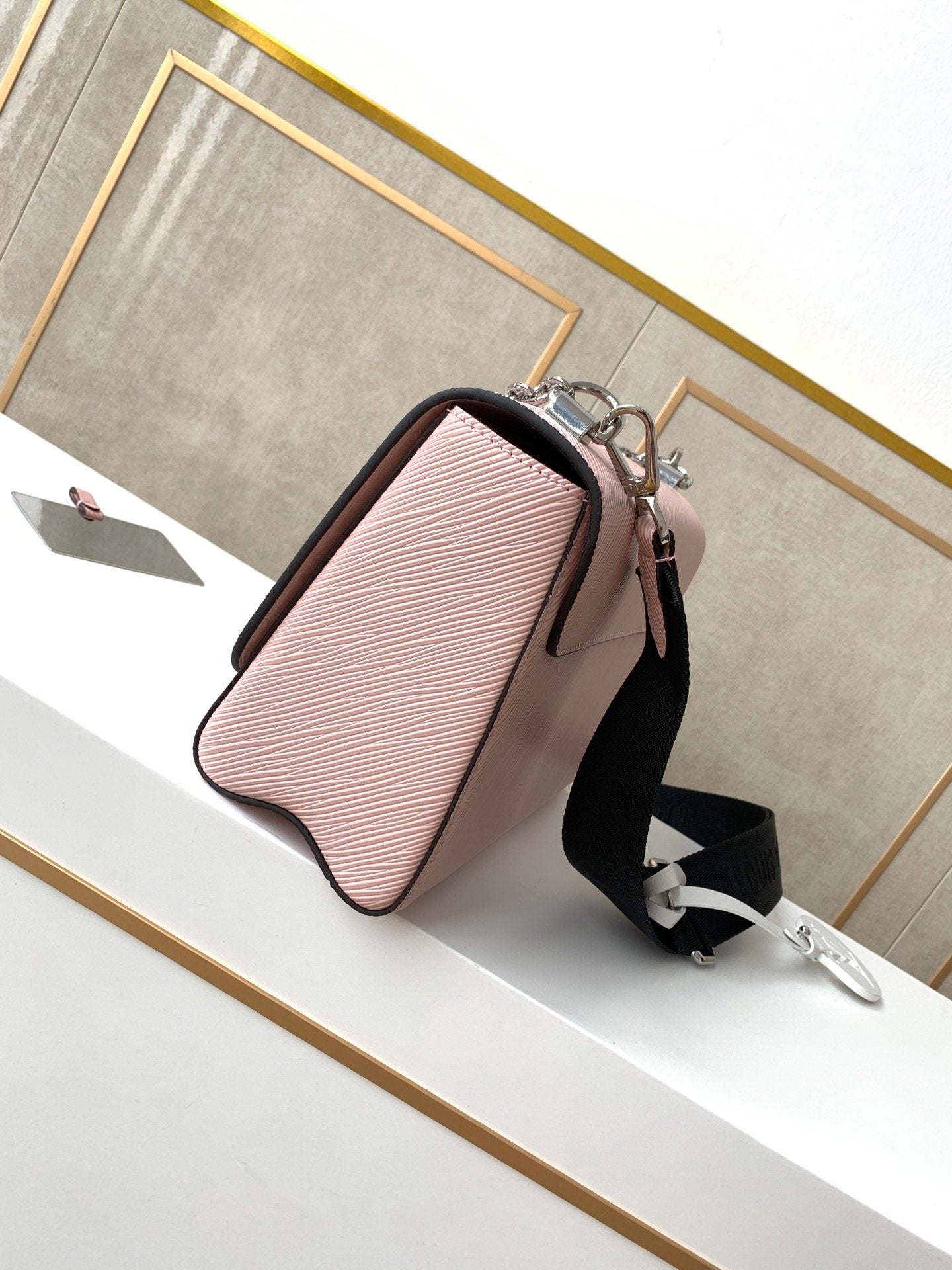 Anum Bags Elite Carryalls