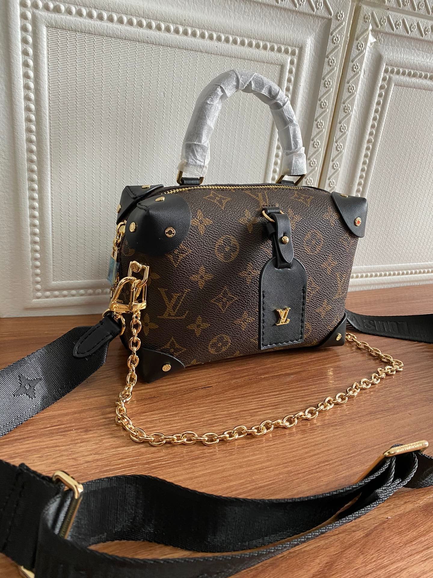 Anum Bags Elite Carryalls