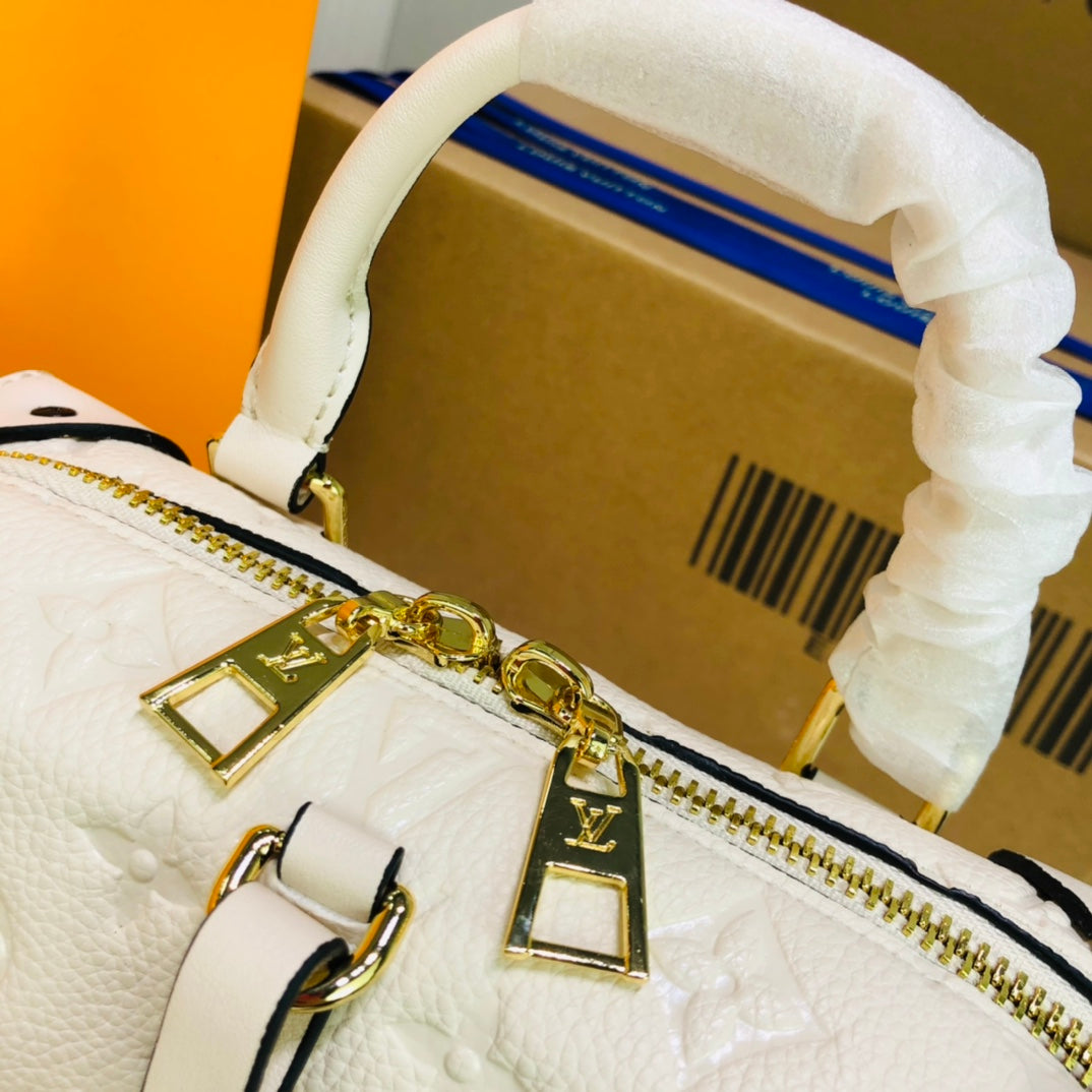 Anum Bags Elite Carryalls