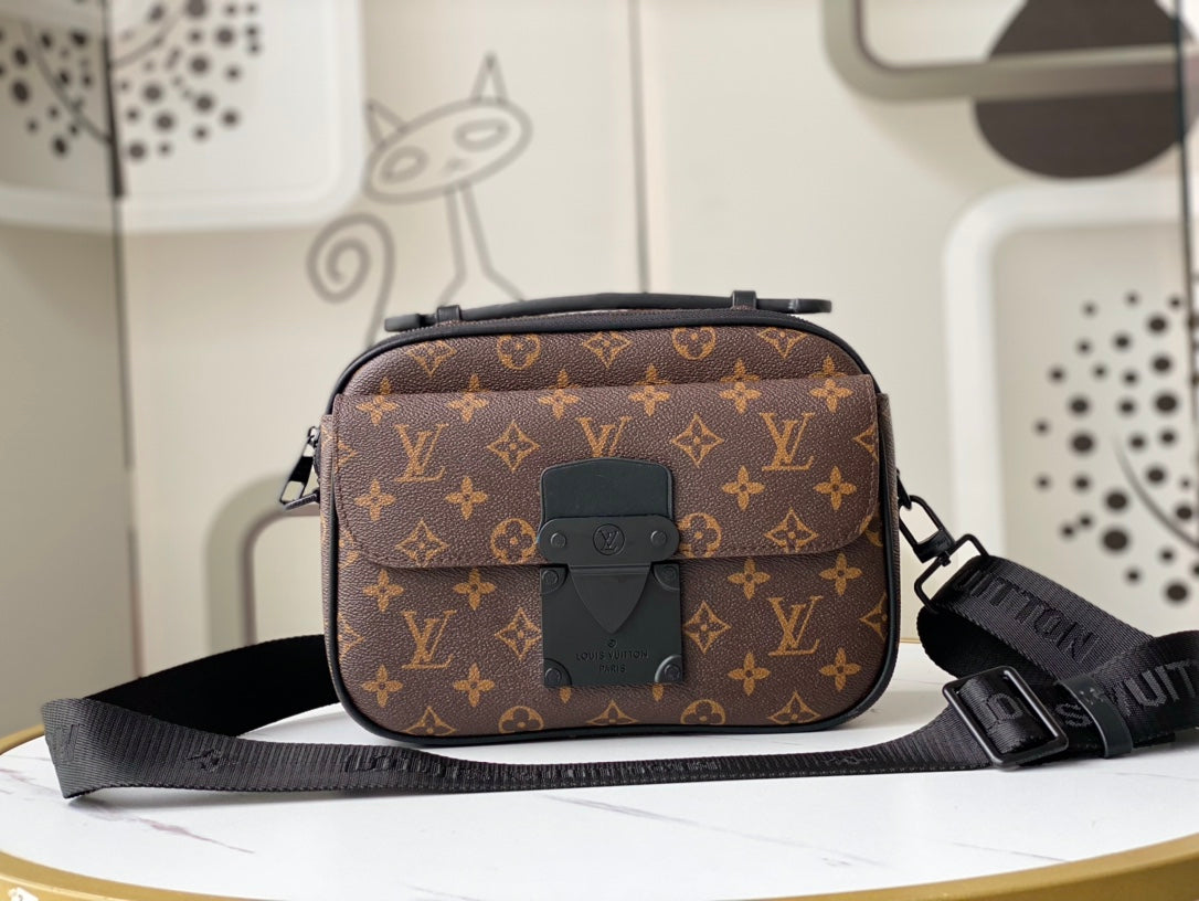 Anum Bags Elite Carryalls