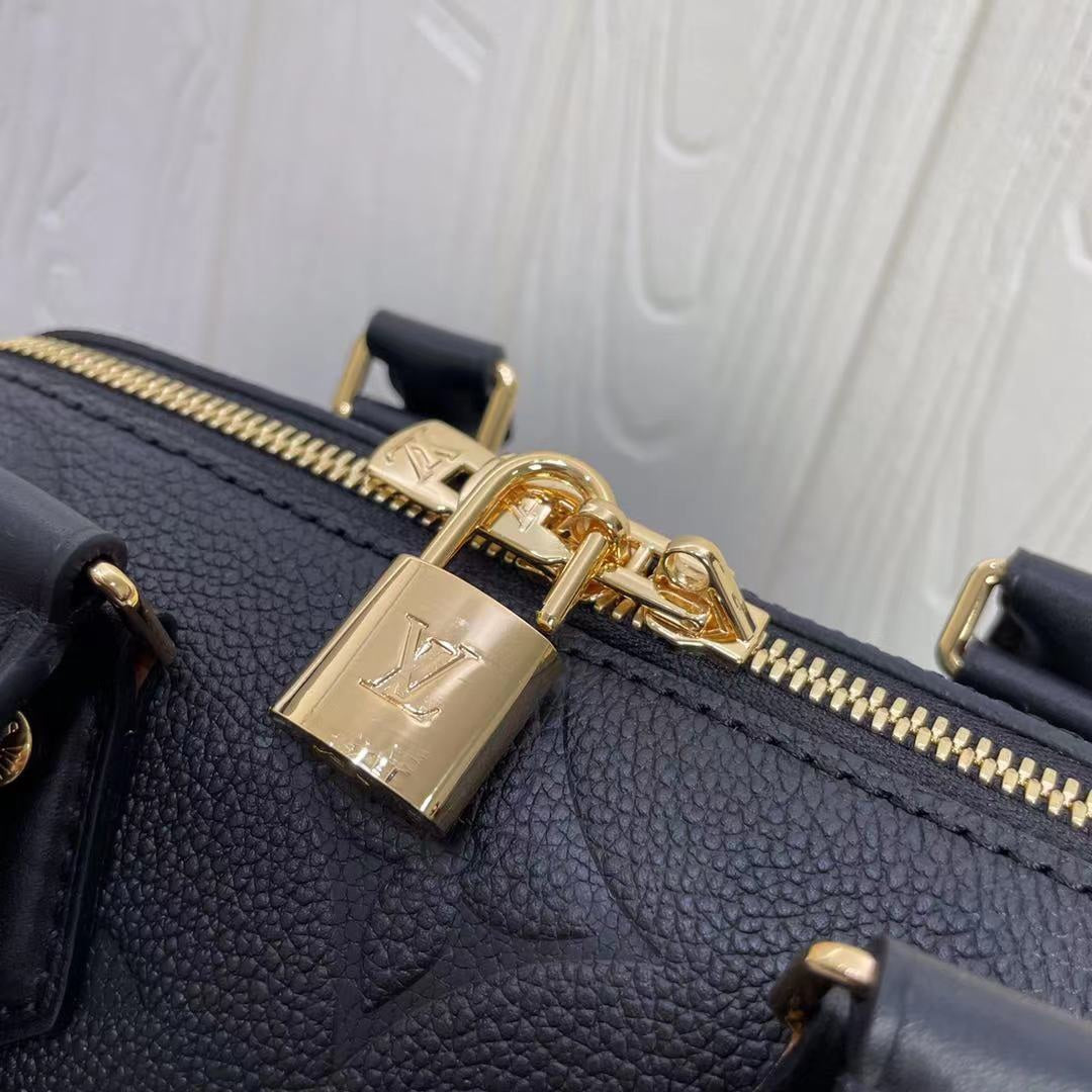 Anum Bags Elite Carryalls