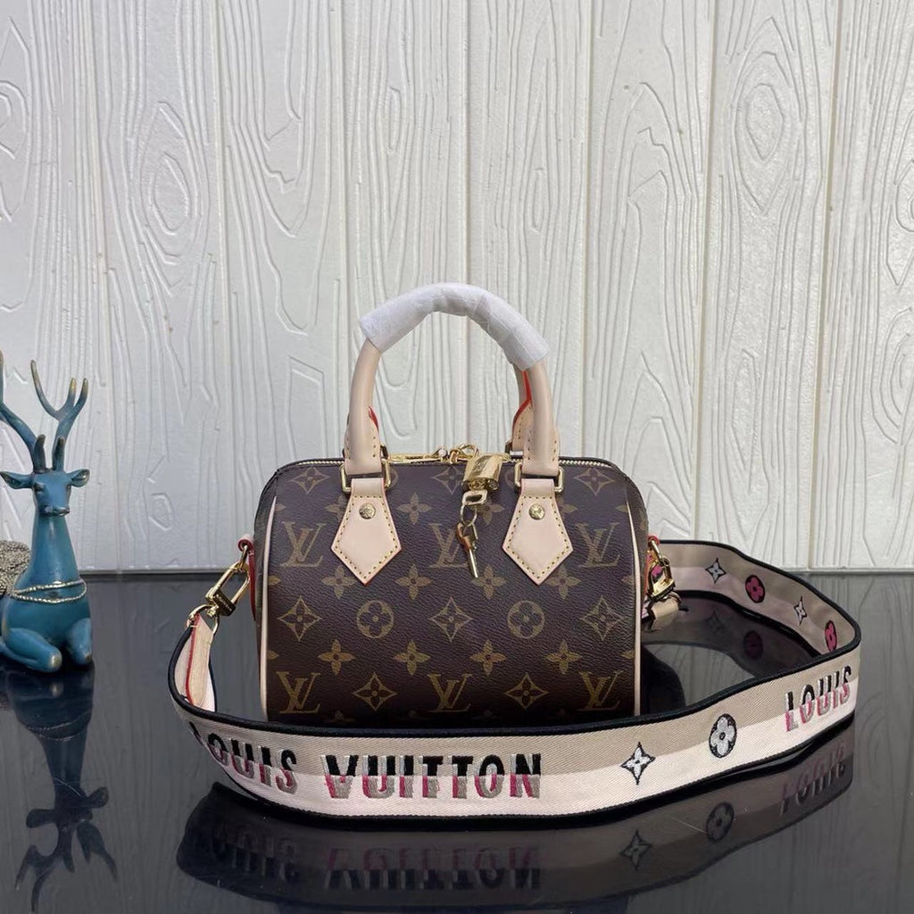Anum Bags Elite Carryalls