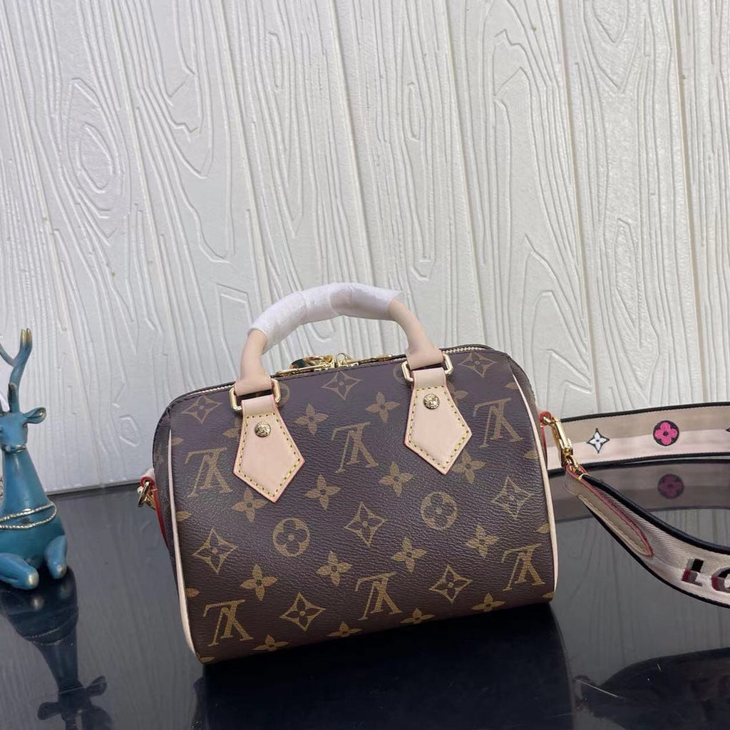 Anum Bags Elite Carryalls