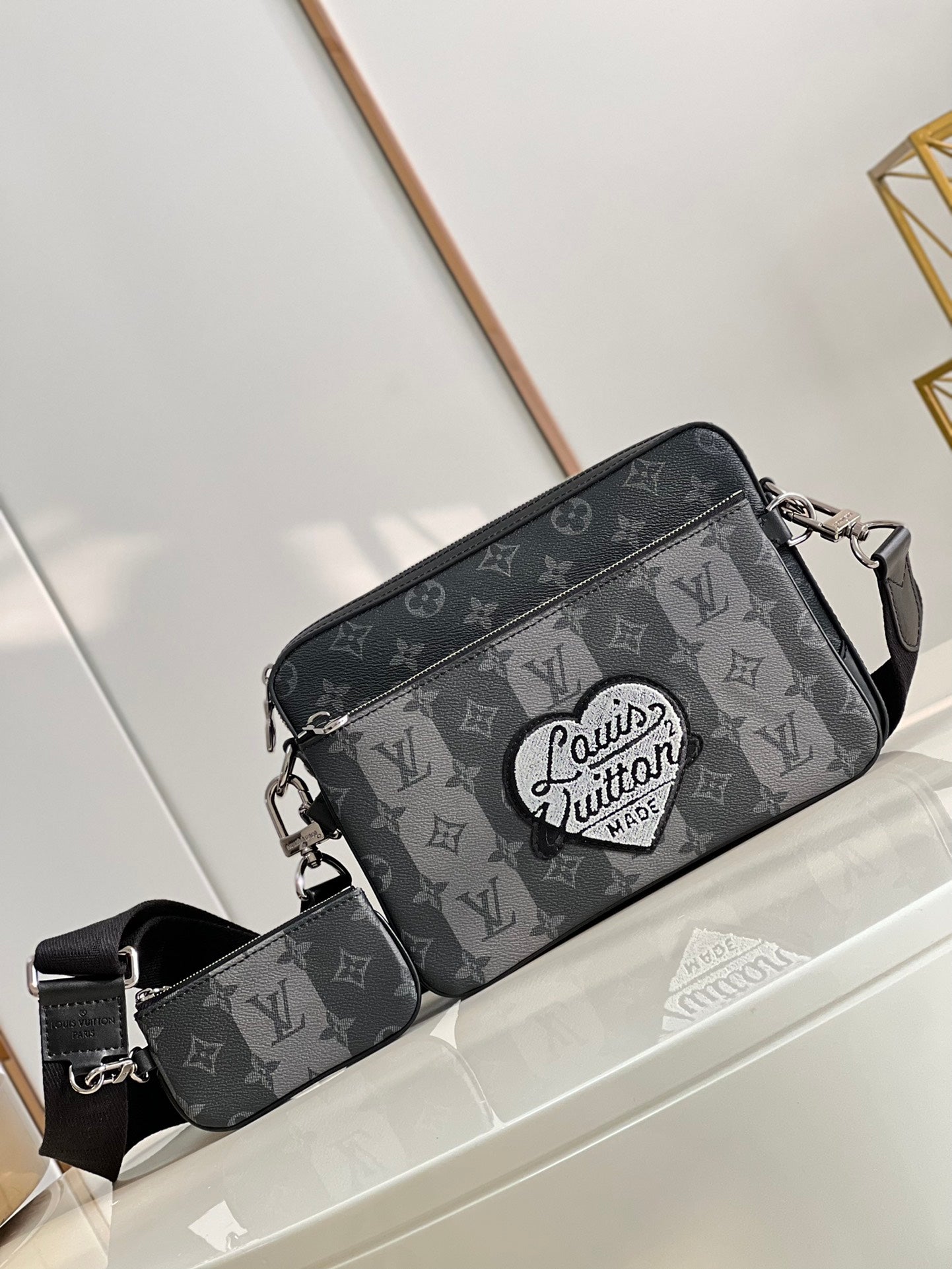 Anum Bags Elite Carryalls