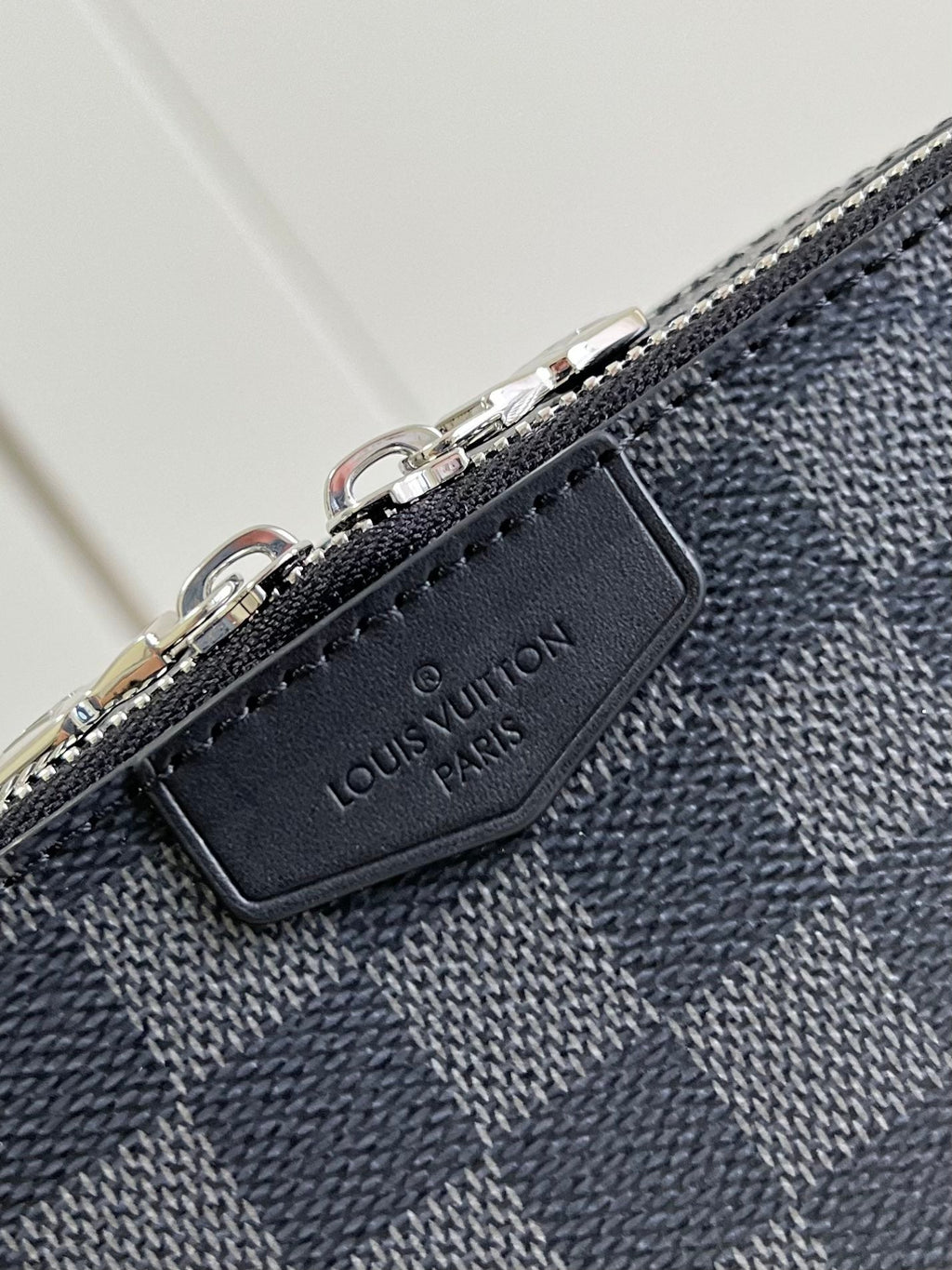 Anum Bags Elite Carryalls