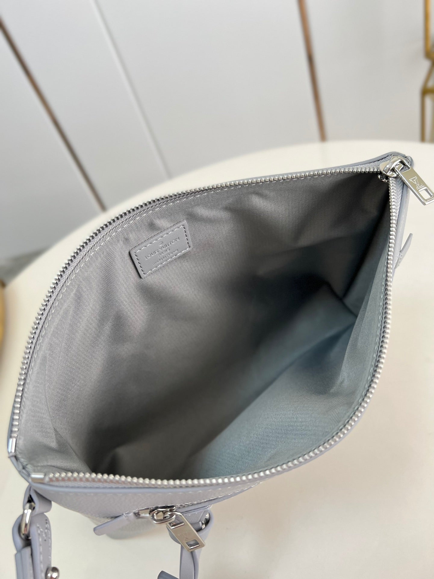 Anum Bags Elite Carryalls