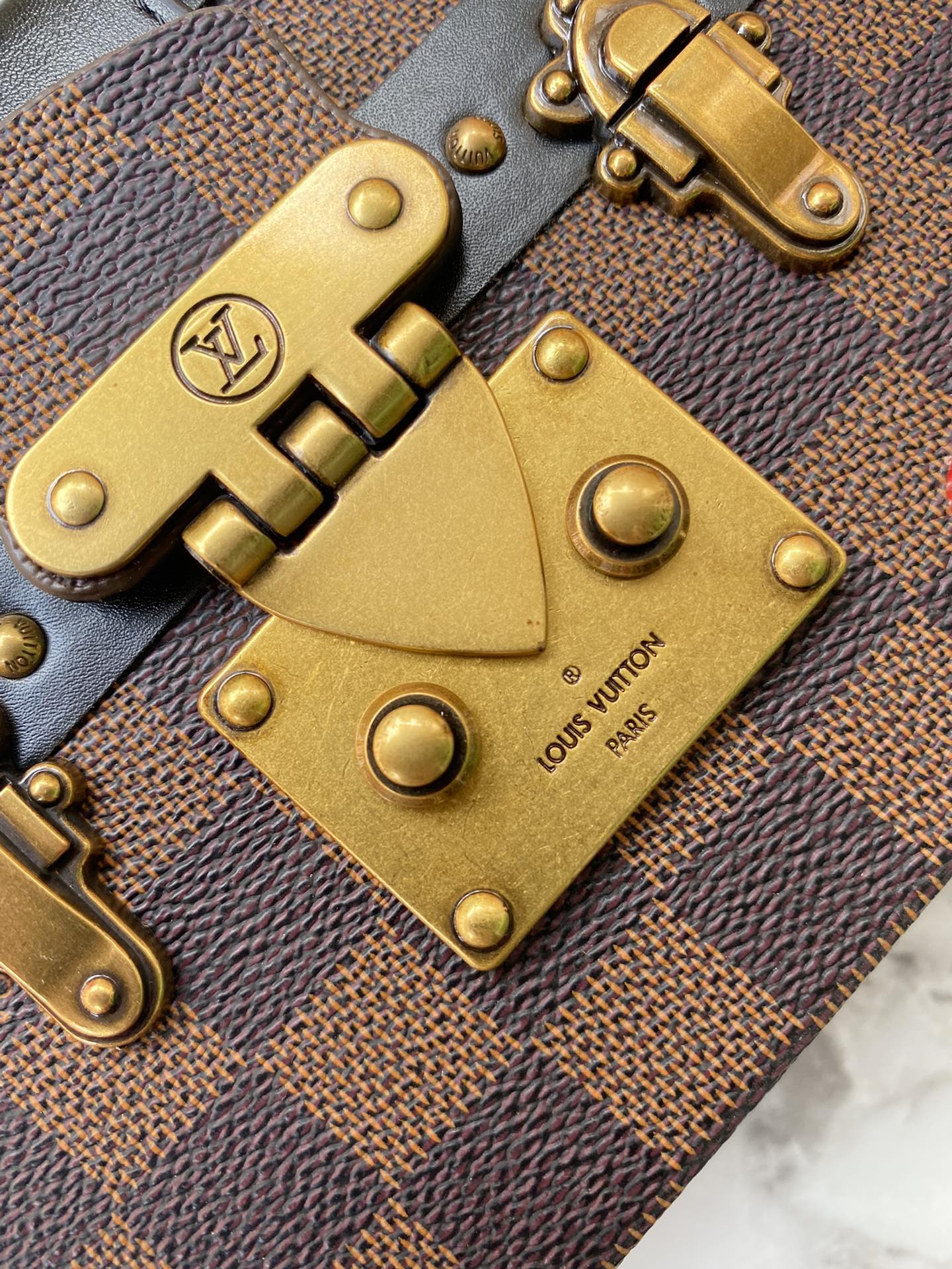 Anum Bags Elite Carryalls