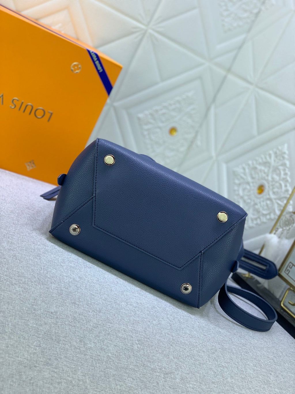 Anum Bags Elite Carryalls