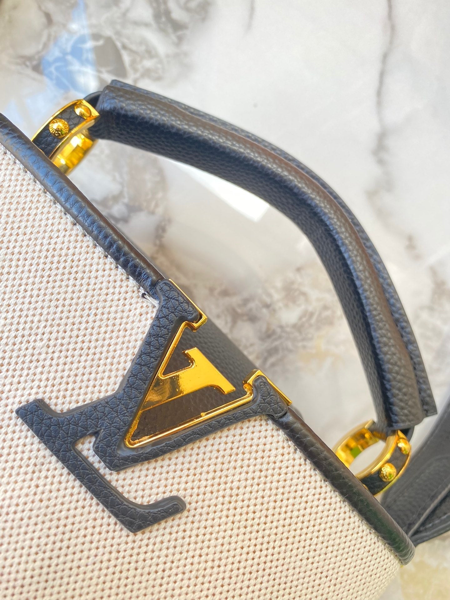 Anum Bags Elite Carryalls