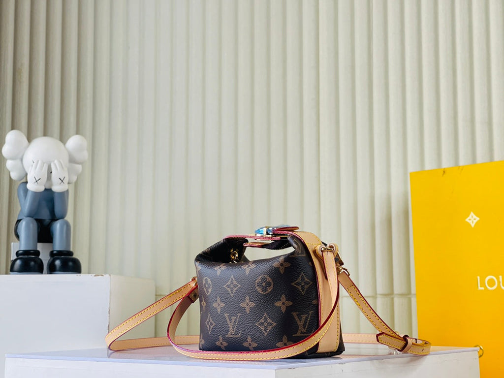 Anum Bags Elite Carryalls