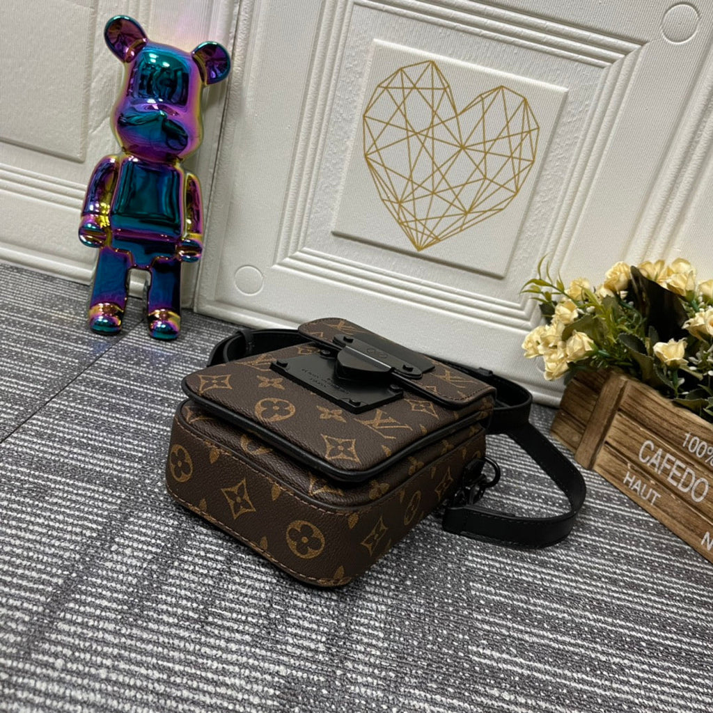 Anum Bags Elite Carryalls