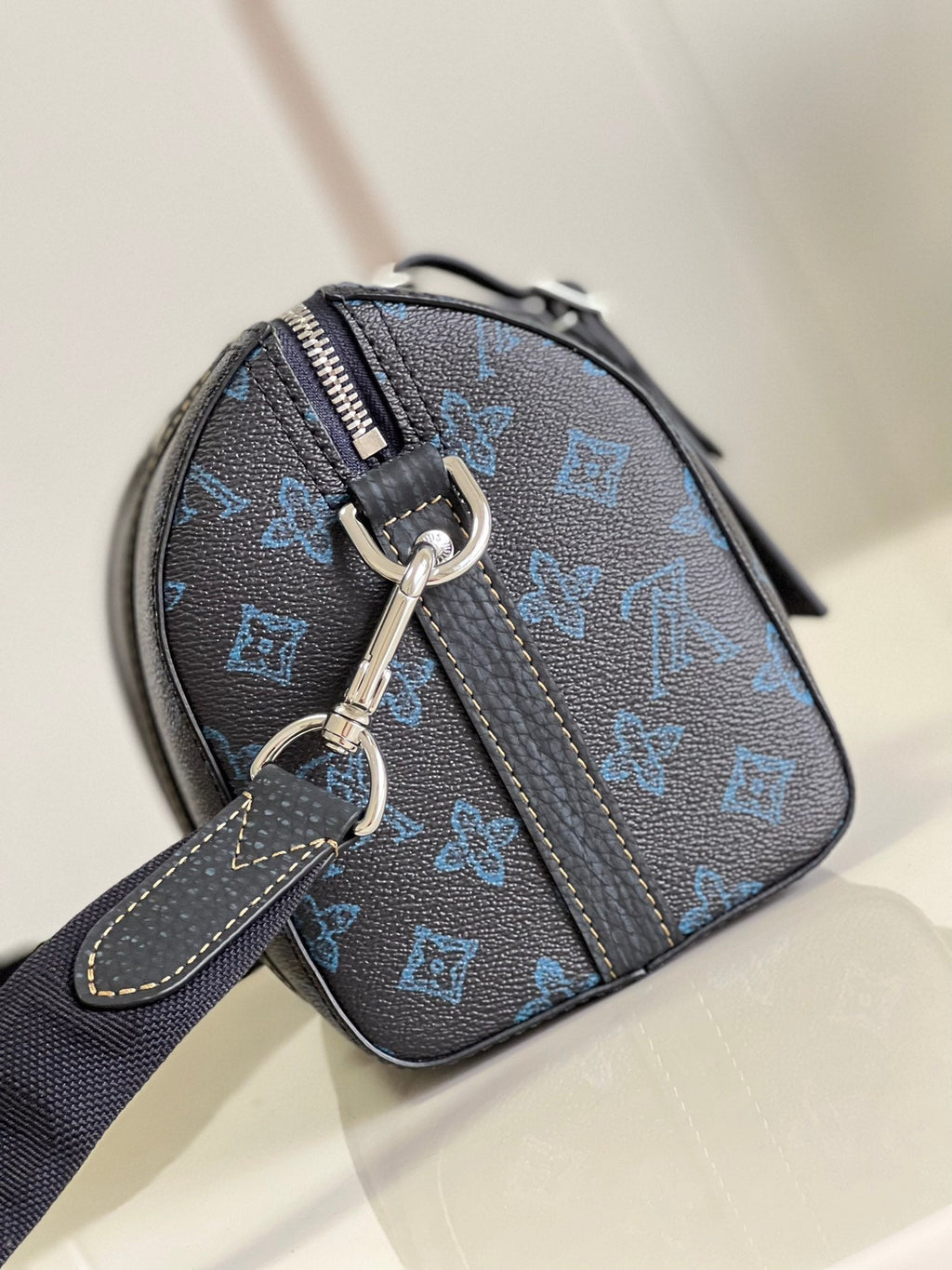 Anum Bags Elite Carryalls