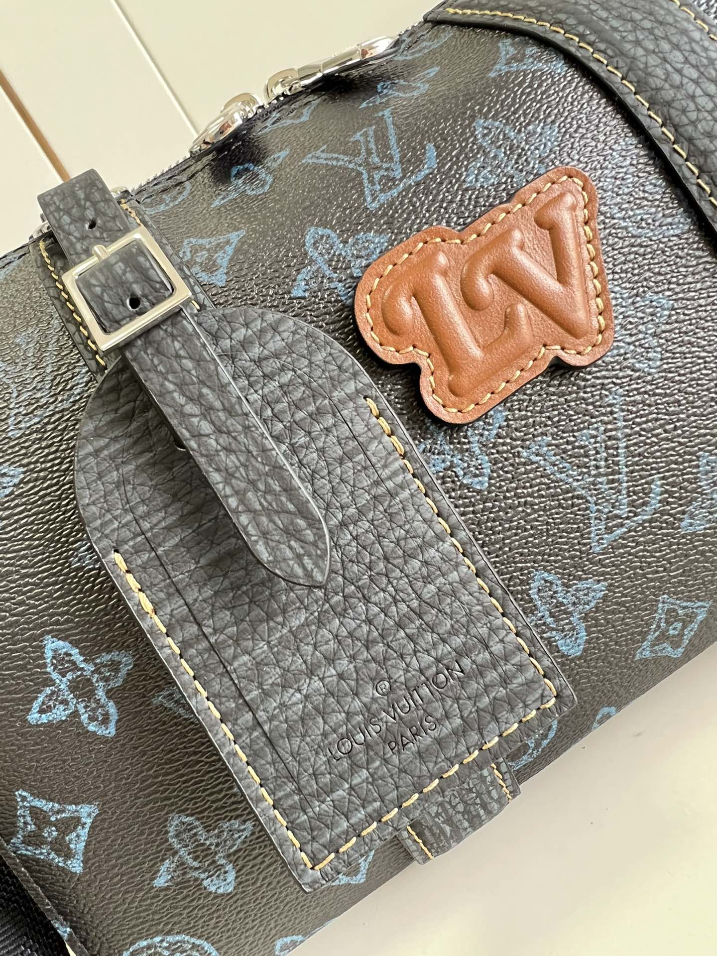 Anum Bags Elite Carryalls