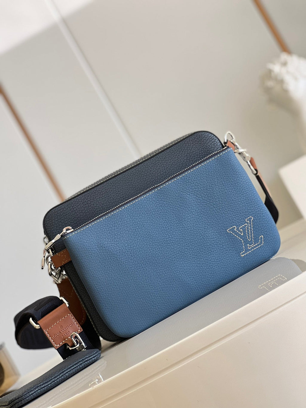 Anum Bags Elite Carryalls