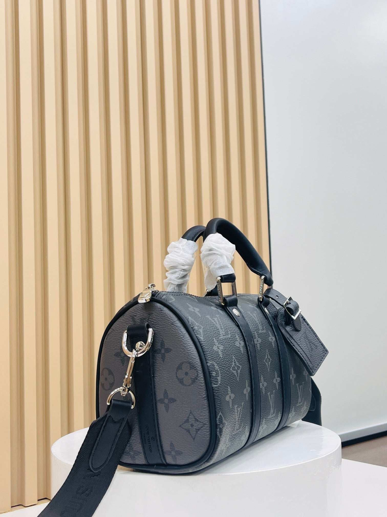 Anum Bags Elite Carryalls
