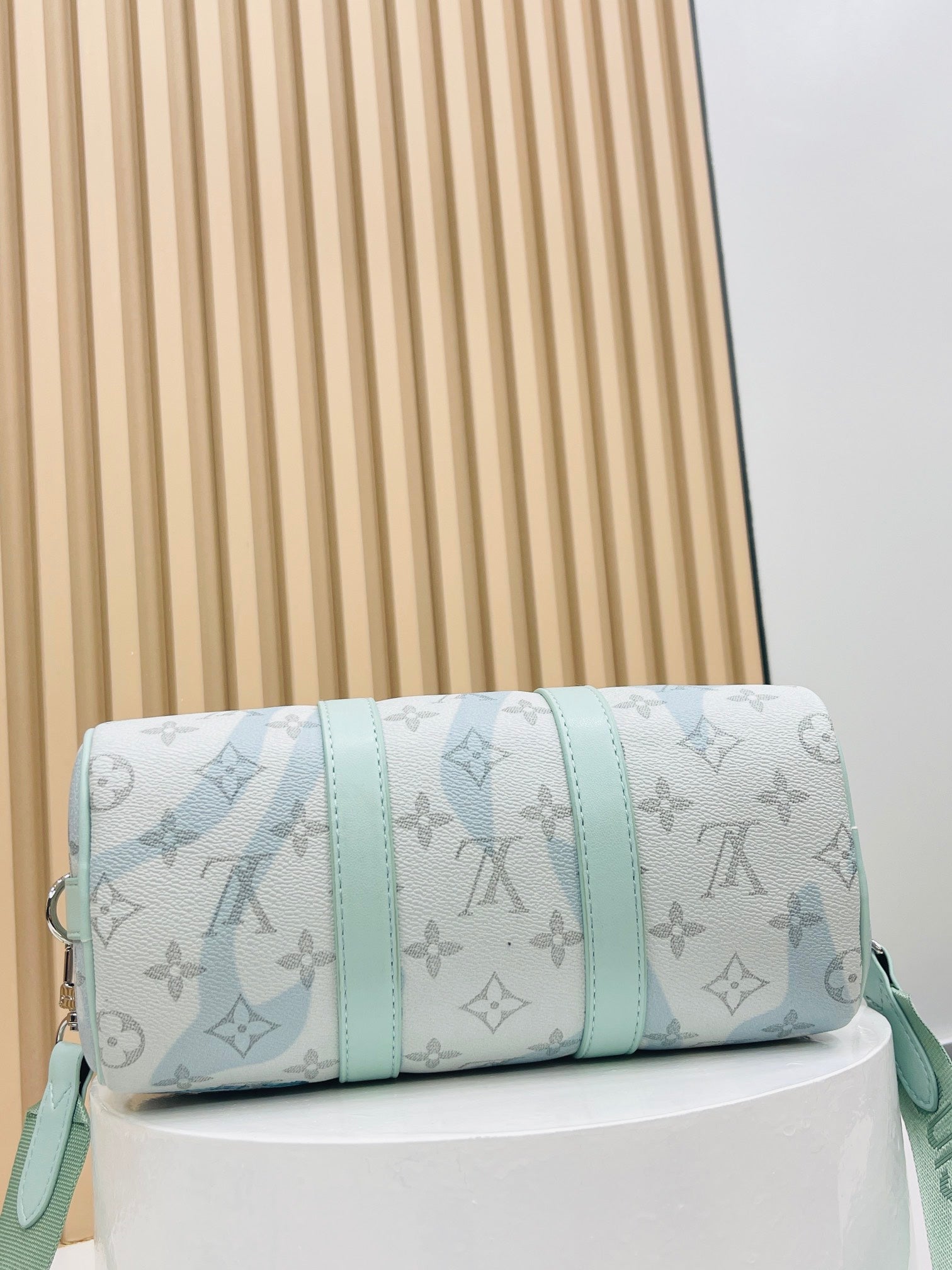 Anum Bags Elite Carryalls