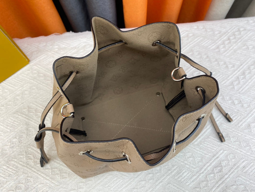 Anum Bags Elite Carryalls
