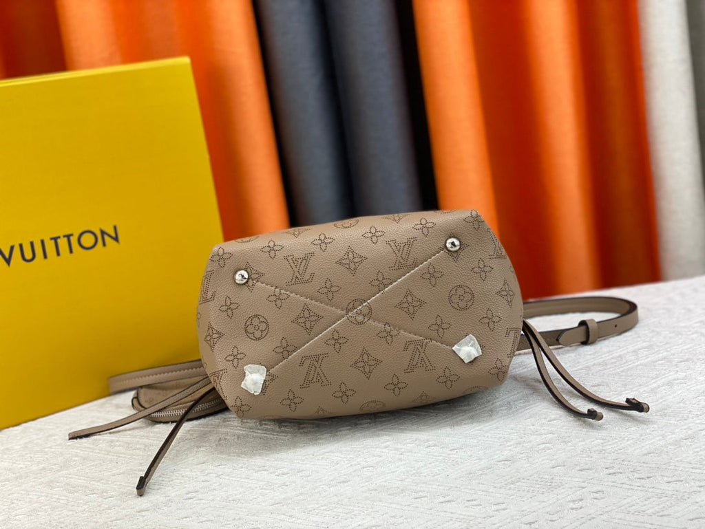 Anum Bags Elite Carryalls