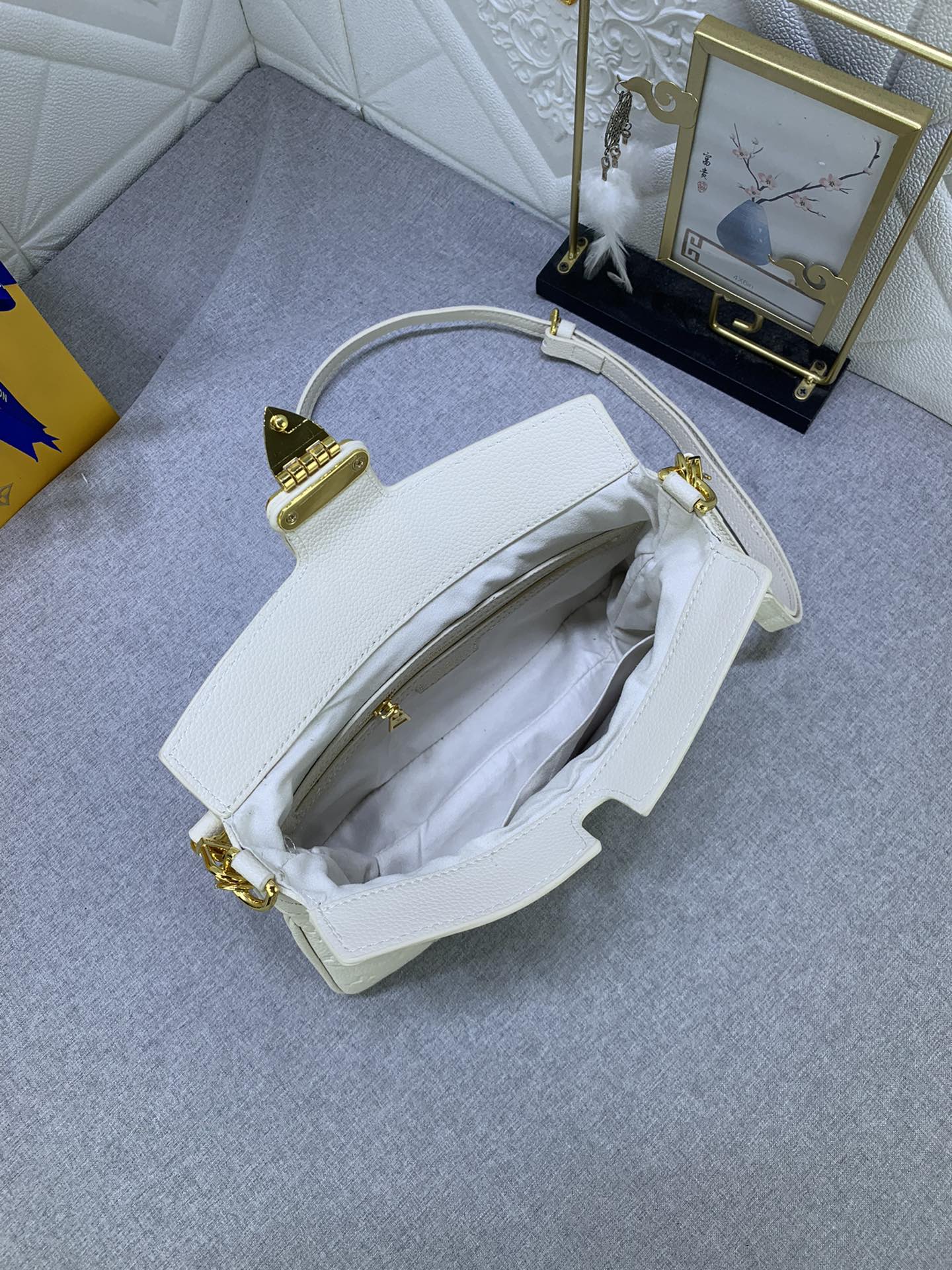 Anum Bags Elite Carryalls