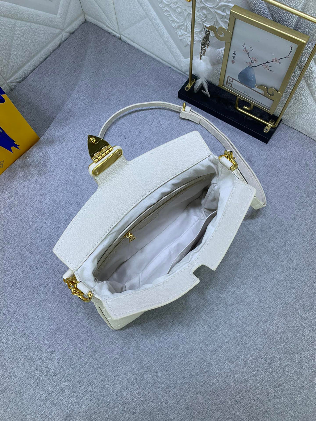 Anum Bags Elite Carryalls