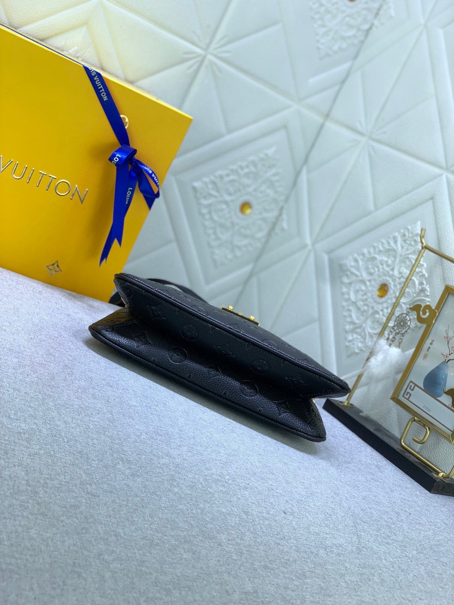 Anum Bags Elite Carryalls