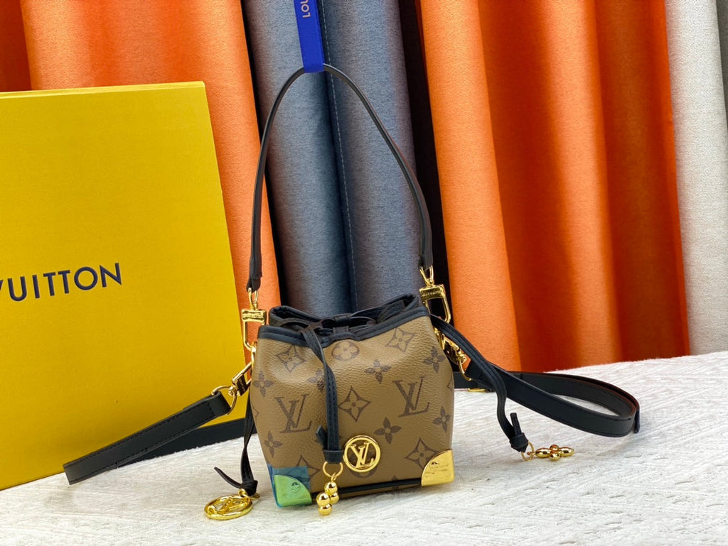 Anum Bags Elite Carryalls