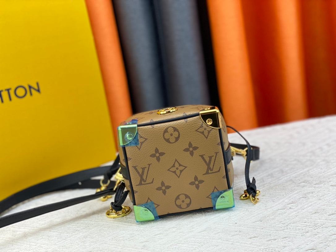 Anum Bags Elite Carryalls