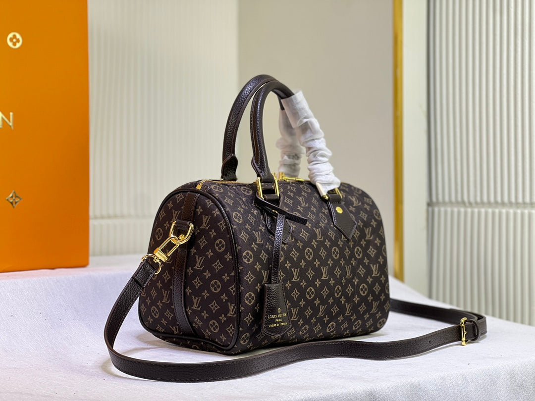 Anum Bags Elite Carryalls