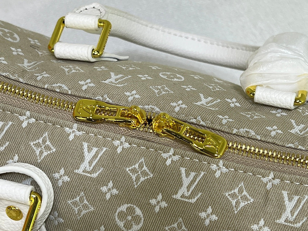 Anum Bags Elite Carryalls