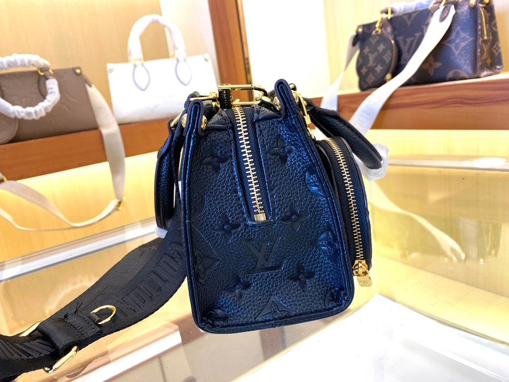 Anum Bags Elite Carryalls