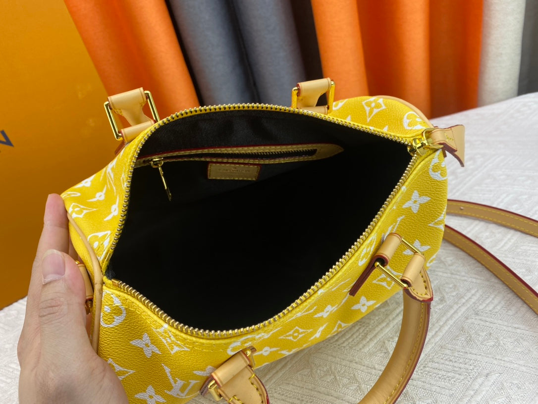 Anum Bags Elite Carryalls