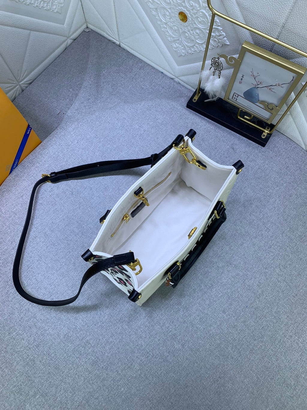 Anum Bags Elite Carryalls