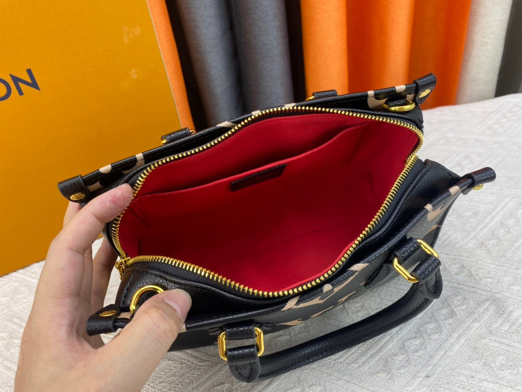 Anum Bags Elite Carryalls