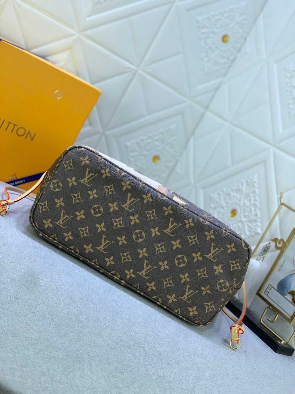 Anum Bags Elite Carryalls