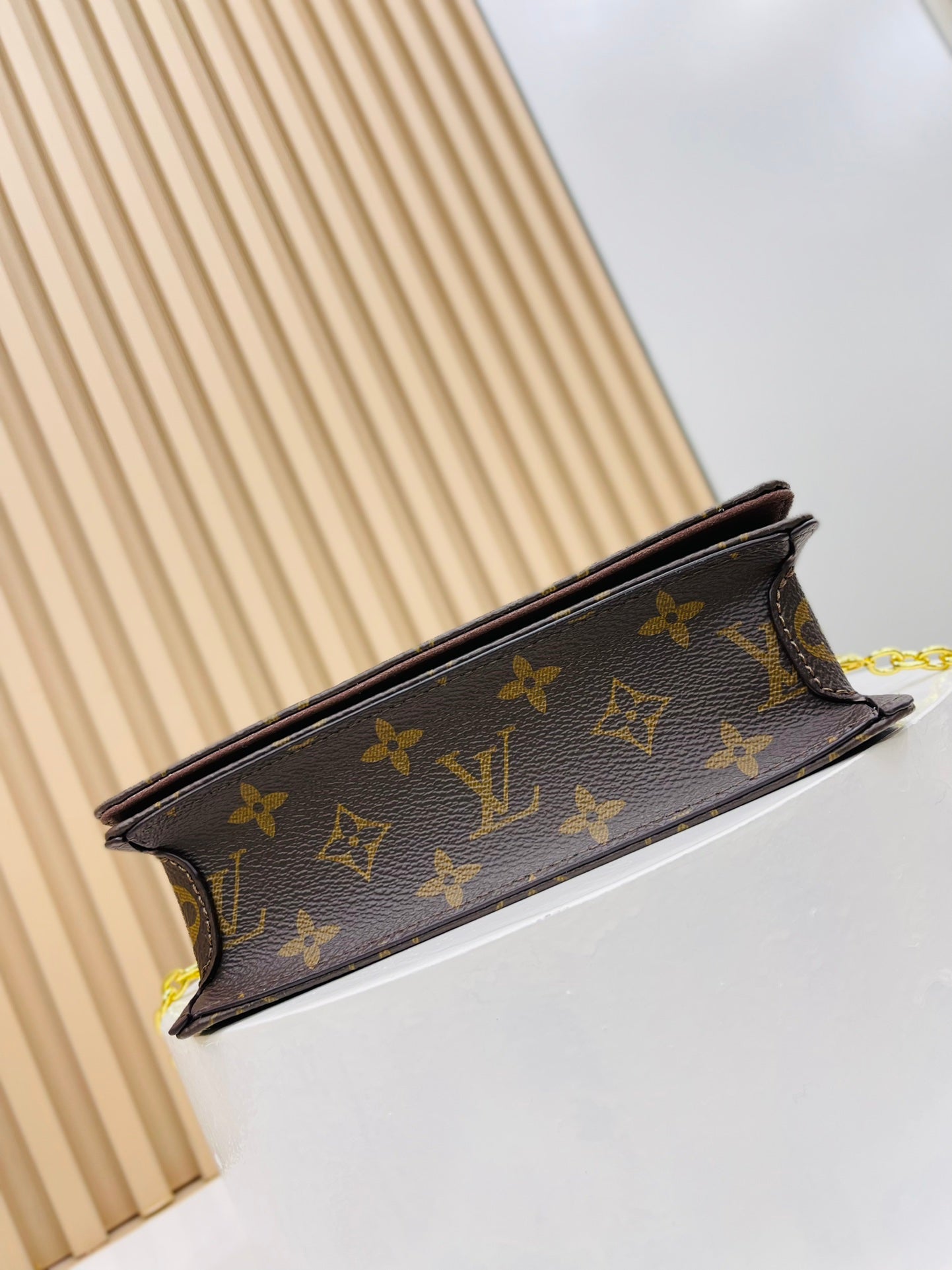 Anum Bags Elite Carryalls