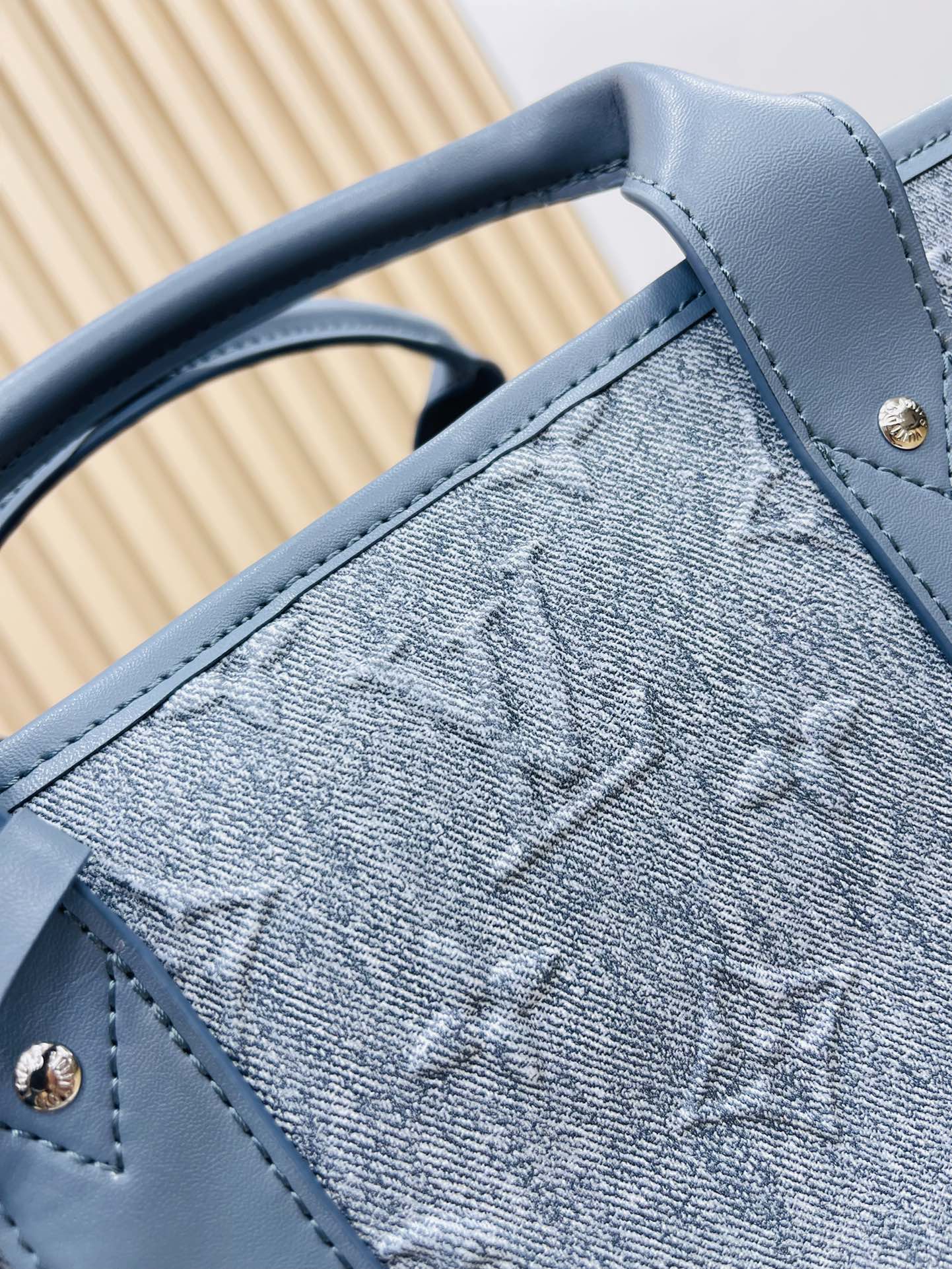 Anum Bags Elite Carryalls