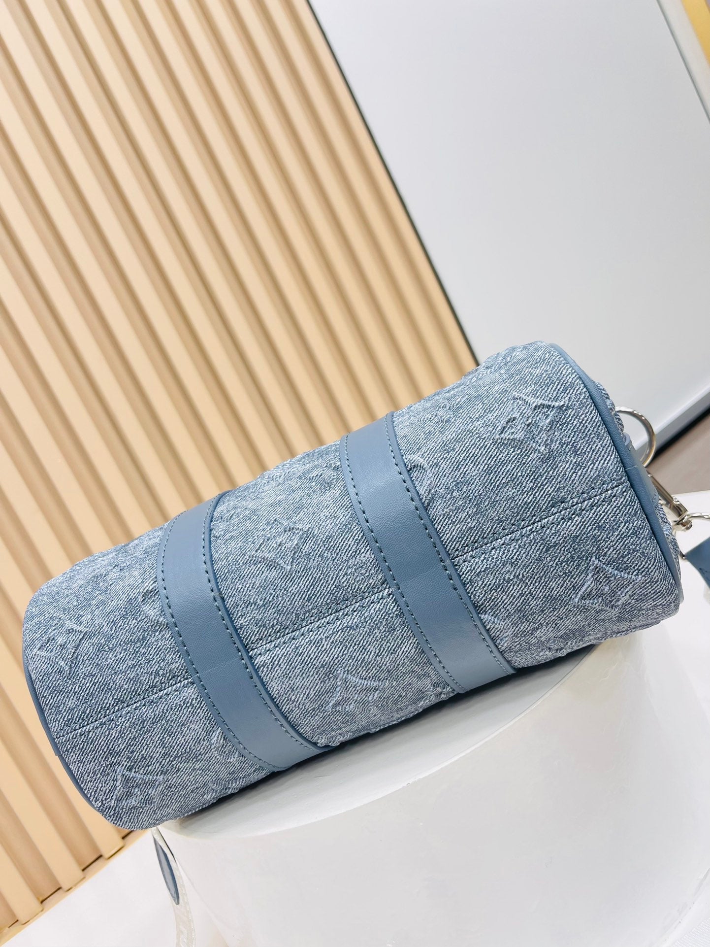 Anum Bags Elite Carryalls